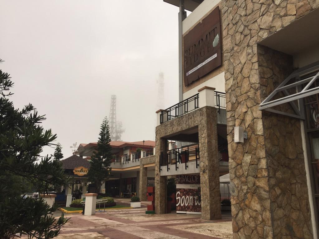 טגאיטאי Ron'S Condo Overlooking The Lake מראה חיצוני תמונה